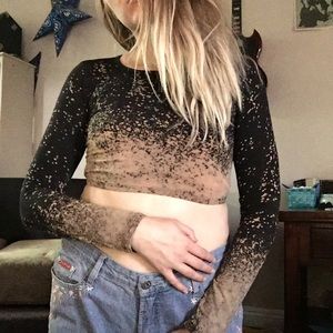 Bleach Wash Long Sleeved Crop top